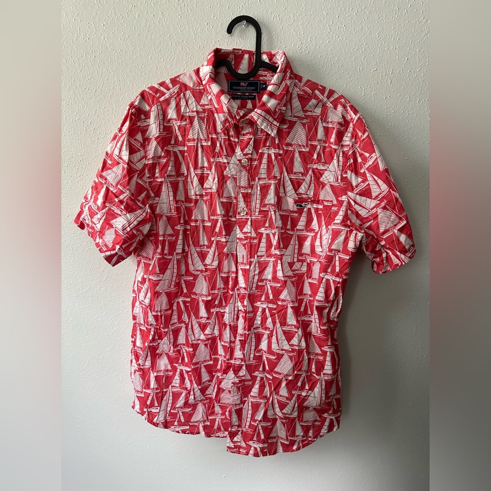 Vineyard Vines Button Uo
